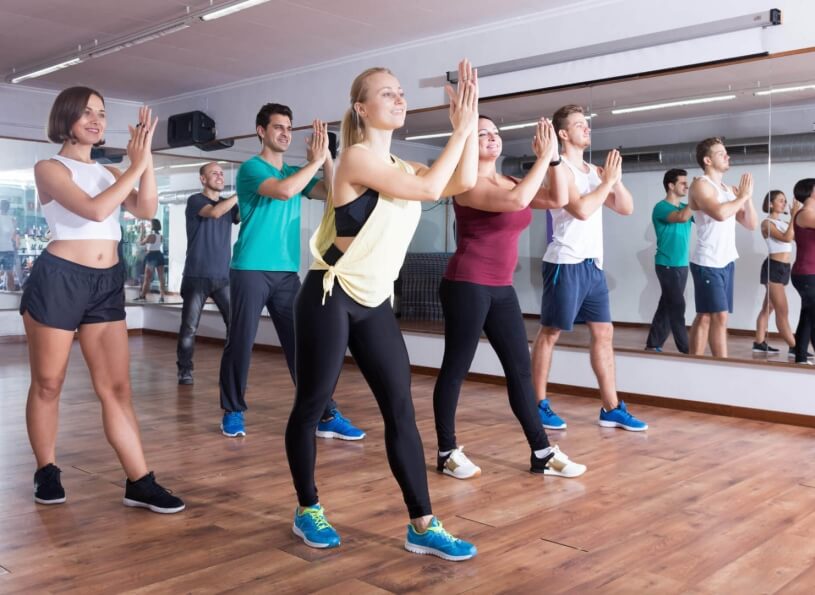 Descubra a Alegria e os Benefícios das Aulas Coletivas de Dança na Cia Flex!